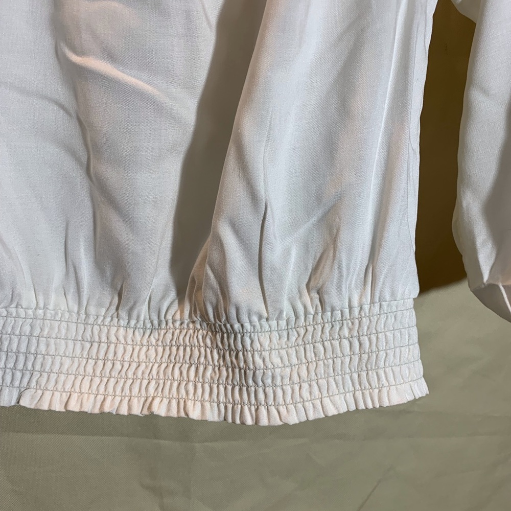 NWT H&M Ruffled Off Shoulder Top - Picture 4 of 7